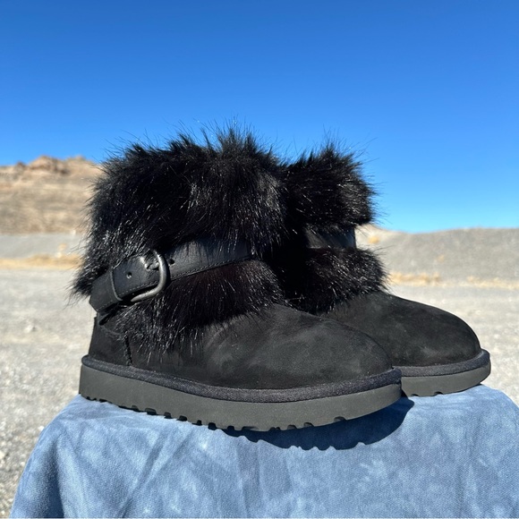 UGG Black Classic Buckle Mini Boot Suede with Faux Fur - Picture 2 of 9